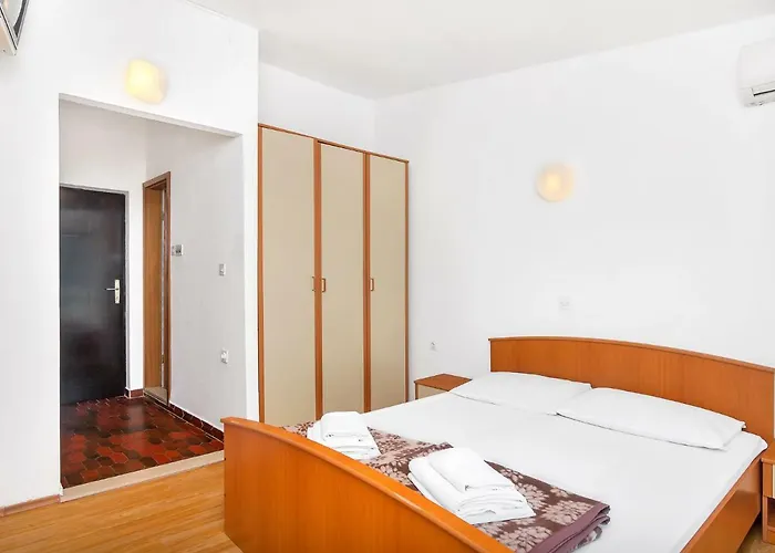 Cico-5 By Interhome Apartment Selca kod Bogomolja